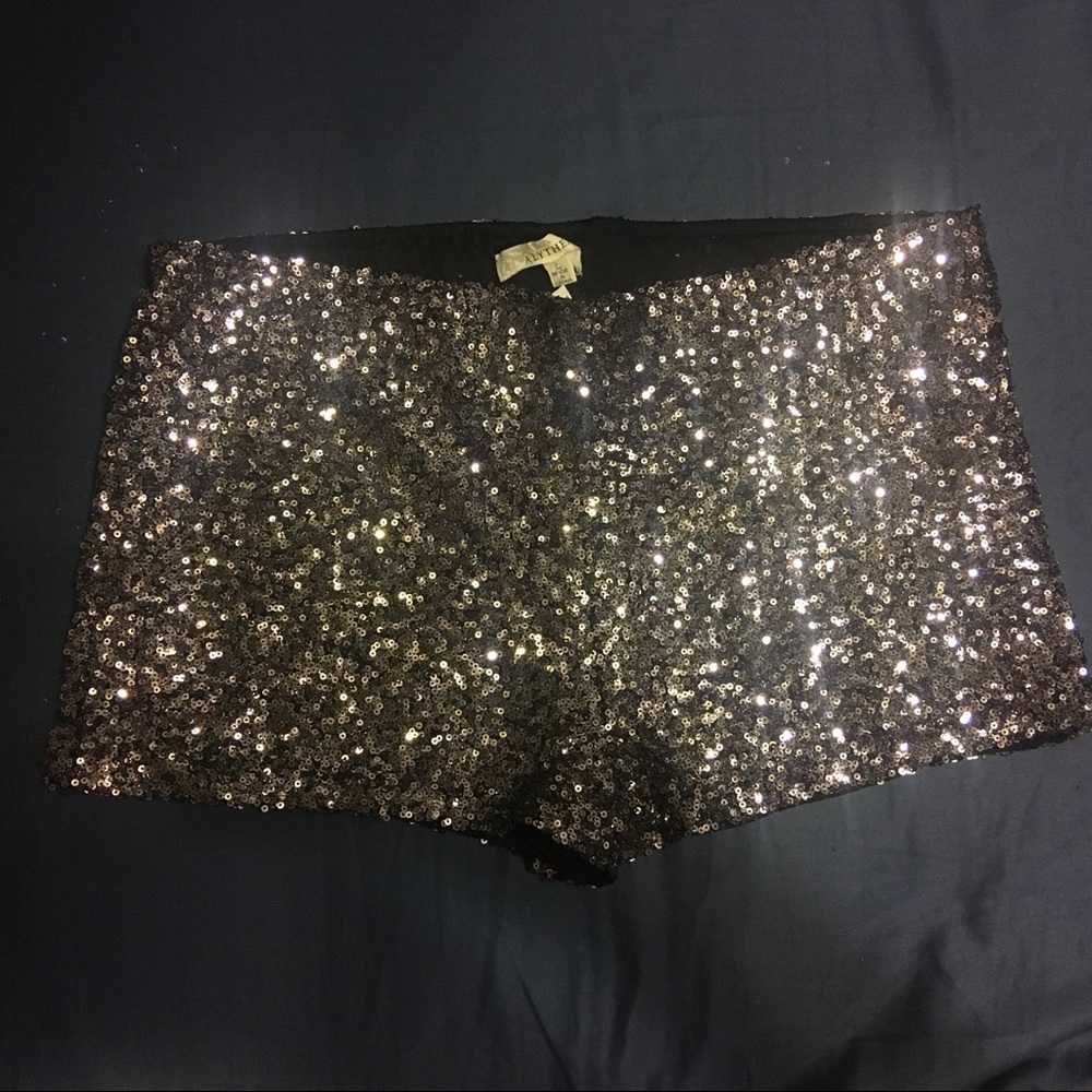 🆕Sparkle sequin booty shorts